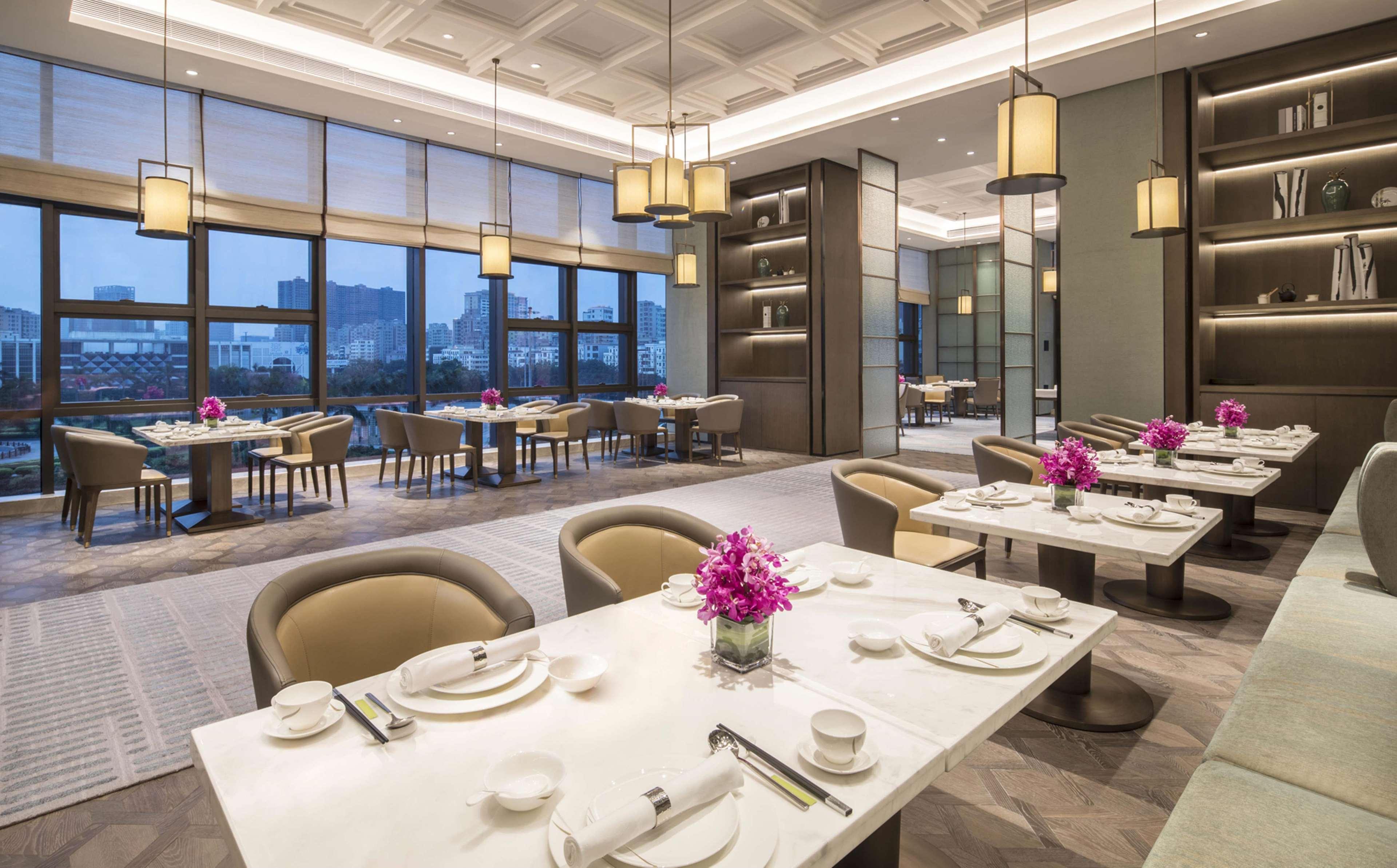 Doubletree By Hilton Hotel Shenzhen Longhua, Near Huawei, Foxcnn, Shenzhen North Railway, Uniwalk & Uniworld Shopping Mall, Sam'S Club Buitenkant foto