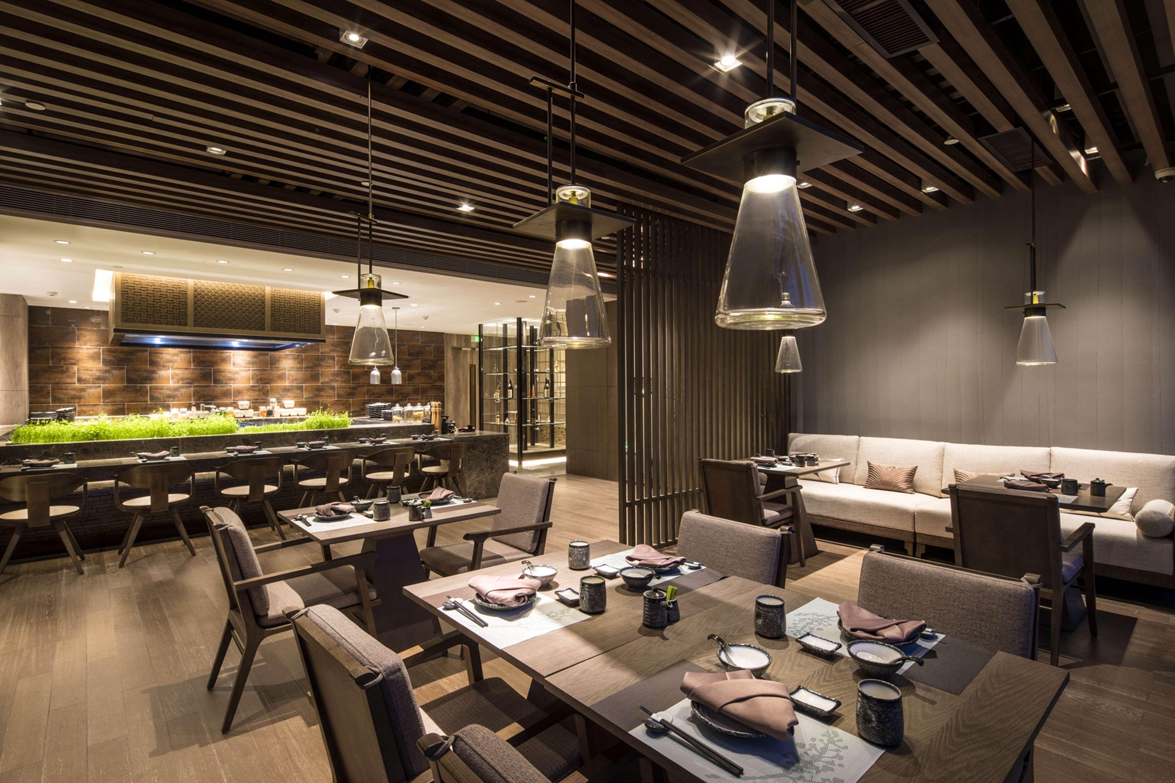 Doubletree By Hilton Hotel Shenzhen Longhua, Near Huawei, Foxcnn, Shenzhen North Railway, Uniwalk & Uniworld Shopping Mall, Sam'S Club Buitenkant foto