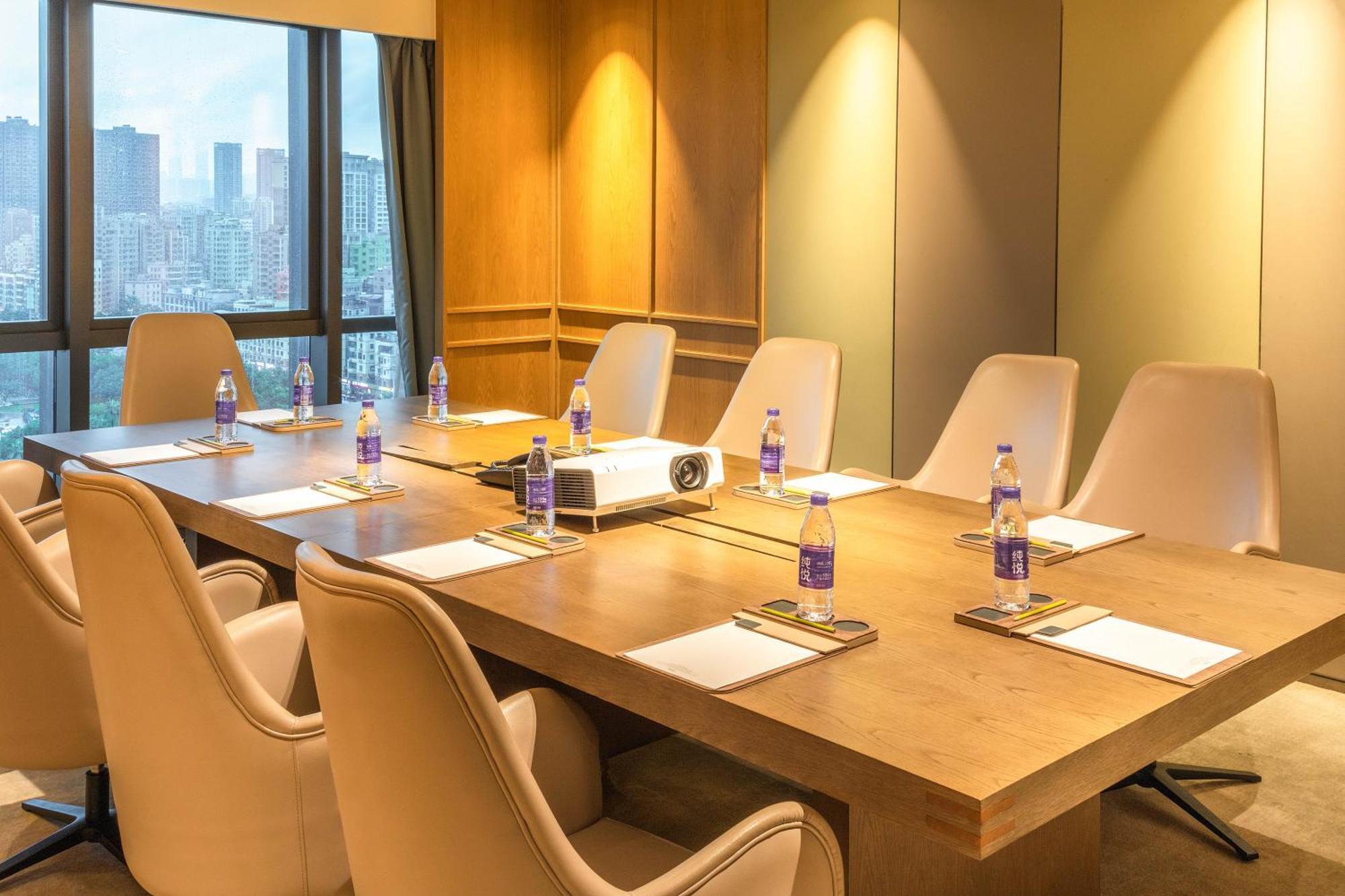 Doubletree By Hilton Hotel Shenzhen Longhua, Near Huawei, Foxcnn, Shenzhen North Railway, Uniwalk & Uniworld Shopping Mall, Sam'S Club Buitenkant foto