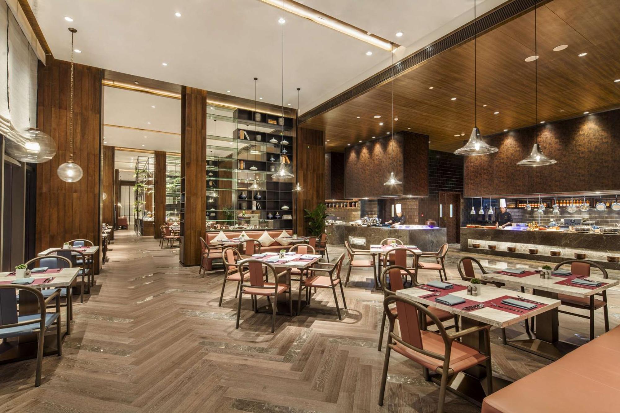 Doubletree By Hilton Hotel Shenzhen Longhua, Near Huawei, Foxcnn, Shenzhen North Railway, Uniwalk & Uniworld Shopping Mall, Sam'S Club Buitenkant foto