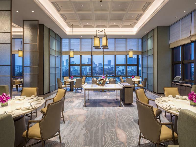 Doubletree By Hilton Hotel Shenzhen Longhua, Near Huawei, Foxcnn, Shenzhen North Railway, Uniwalk & Uniworld Shopping Mall, Sam'S Club Buitenkant foto