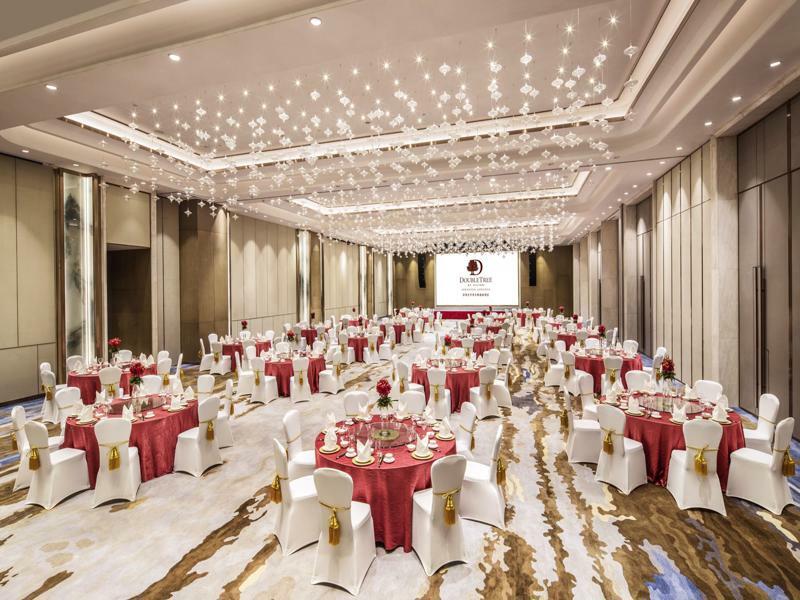 Doubletree By Hilton Hotel Shenzhen Longhua, Near Huawei, Foxcnn, Shenzhen North Railway, Uniwalk & Uniworld Shopping Mall, Sam'S Club Buitenkant foto